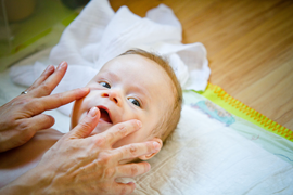 Hebammenpraxis Leipzig, Hebamme Leipzig, Gohlis, Leipzig Nord, Leipziger Norden, Gohlis und Umkreis, Hausbesuche Hebamme, Schwangerschaftsgymnastik, Aromatherapie, Homöopathie, alternative Medizin für Kleinkinder Babys, Geburtsvorbereitungskurs, Babymassage, Rückbildungsgymnastik, Fit mit Baby Leipzig, Erste Hilfe für Babys und Kleinkinder, Eutritzsch, Wiederitzsch, Möckern, Wahren, Schönwölkau, Krostitz,